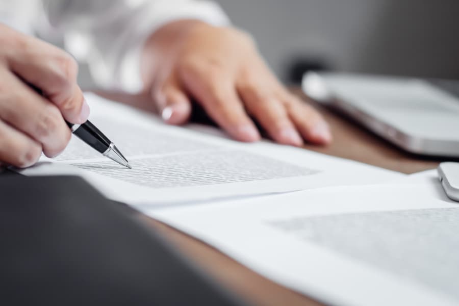 do i need both homeowners insurance and landlord insurance illustration