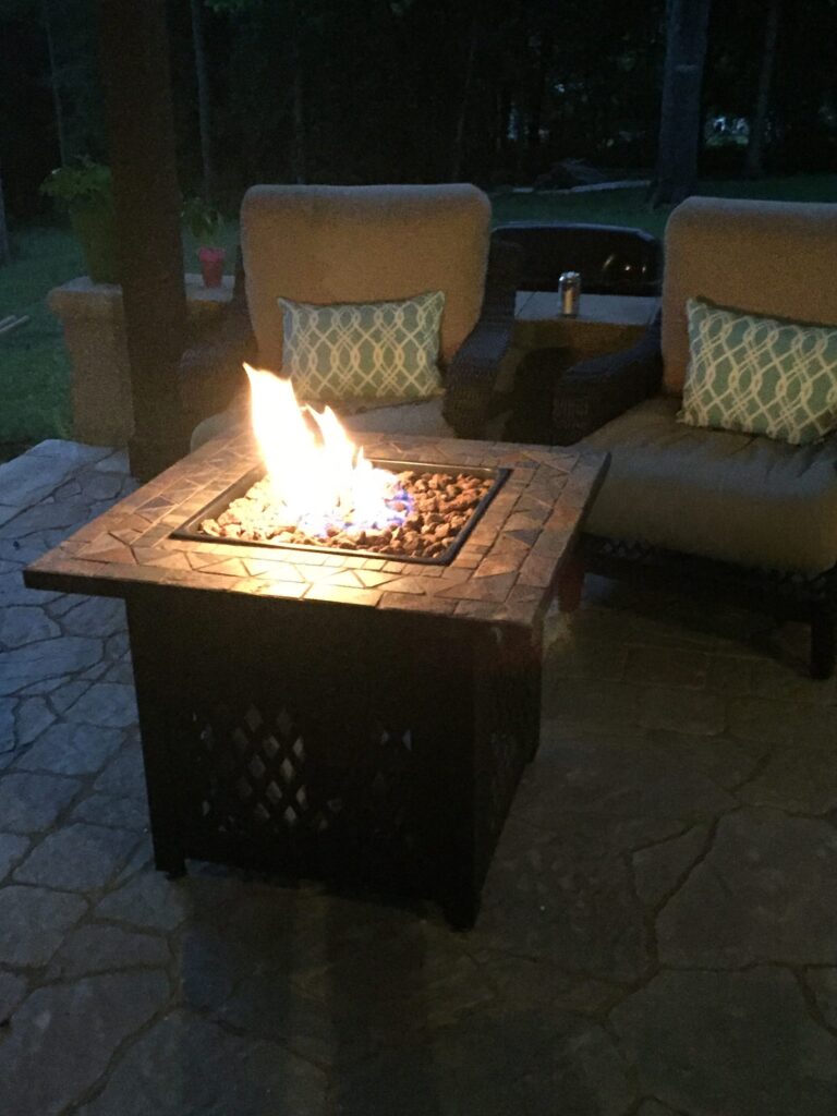frugal DIY outdoor patio decor projects illustration