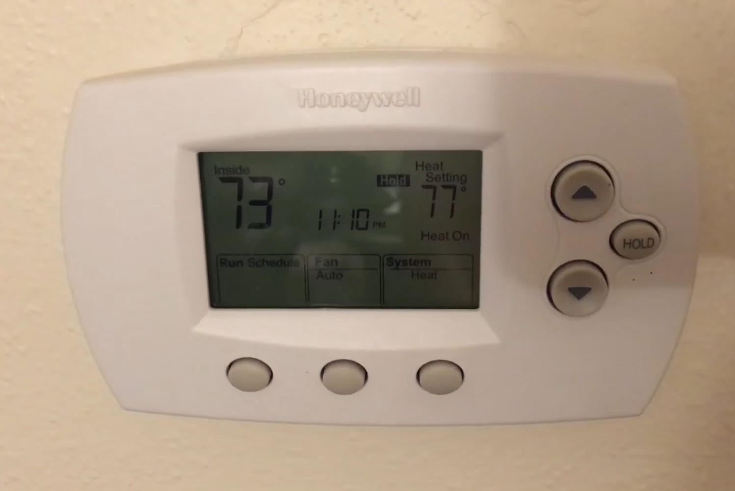 how long can a landlord leave you without heat illustration