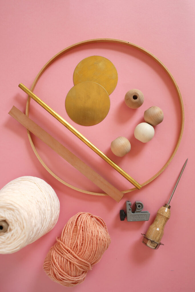 DIY affordable scandinavian wall art decor example